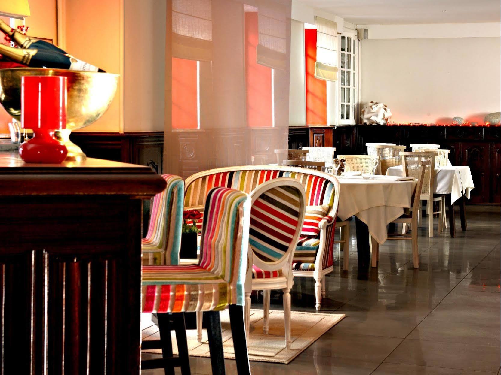 Hotel De France - Restaurant L'Insolite Douarnenez Exterior photo